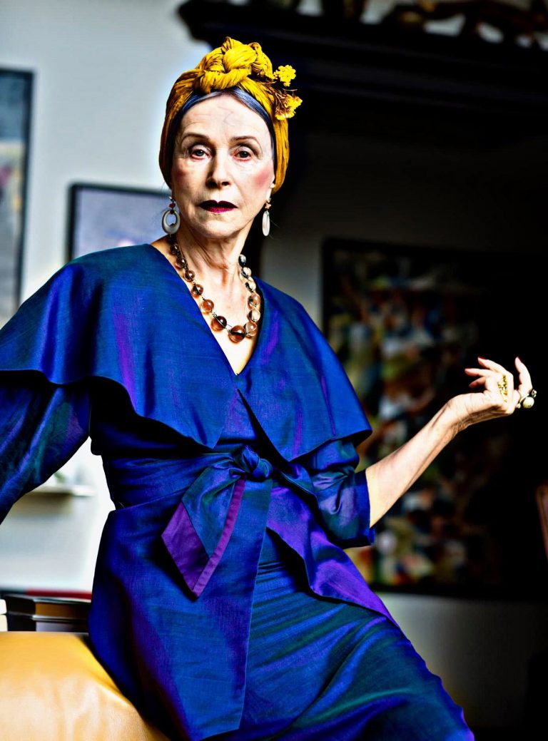 An Artistic Woman