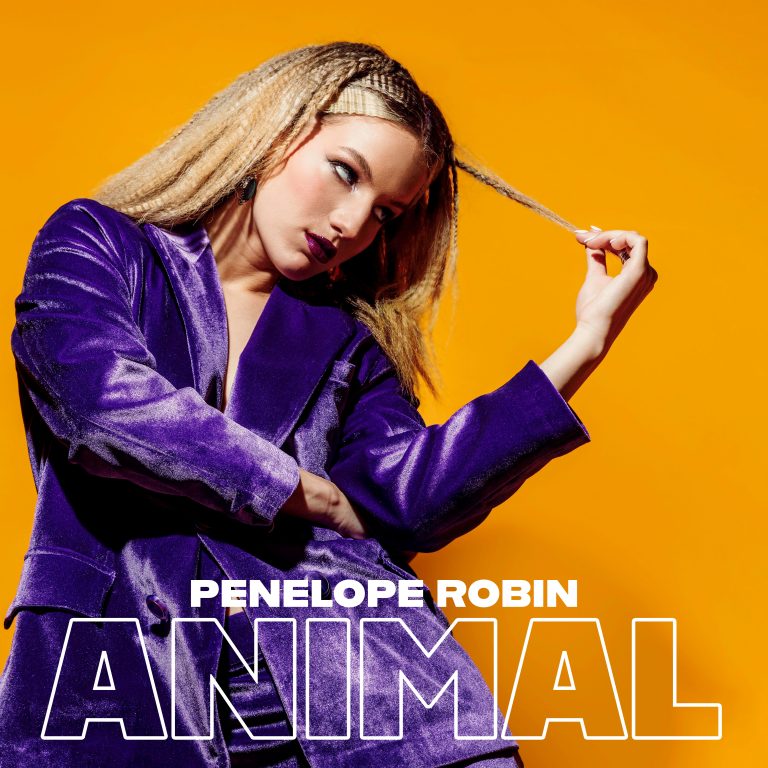 Penelope Robin le Canta a un «Animal»