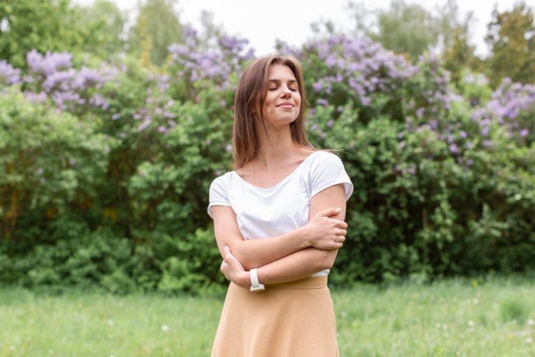 Mes de Sensibilización Sobre el Cáncer de Mama, ¿Qué Rol Juegan las Empresas en la Salud de sus Colaboradoras?