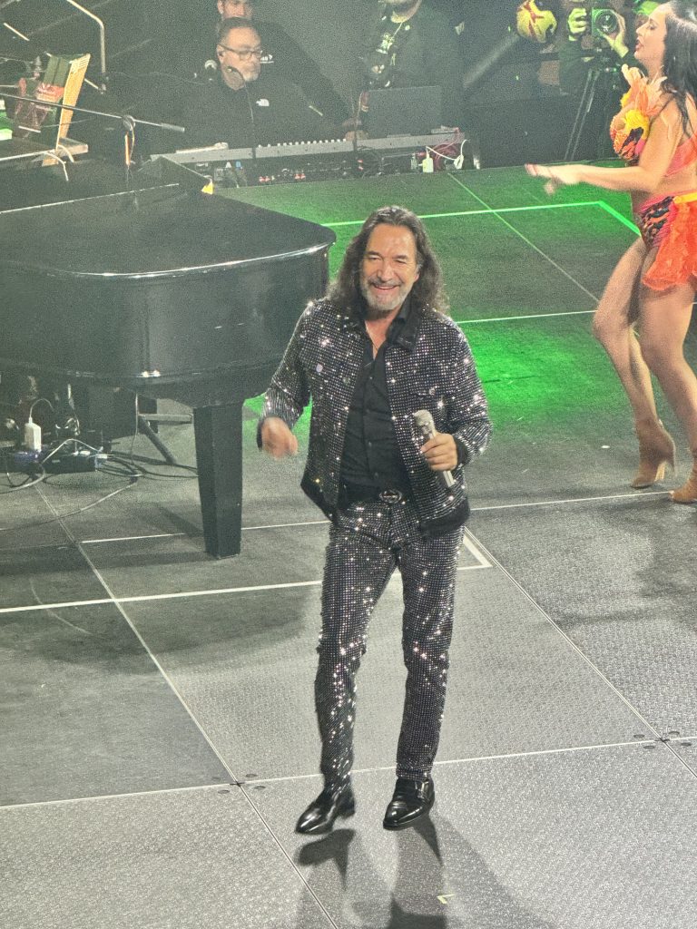 El Buki Tour en Bogotá