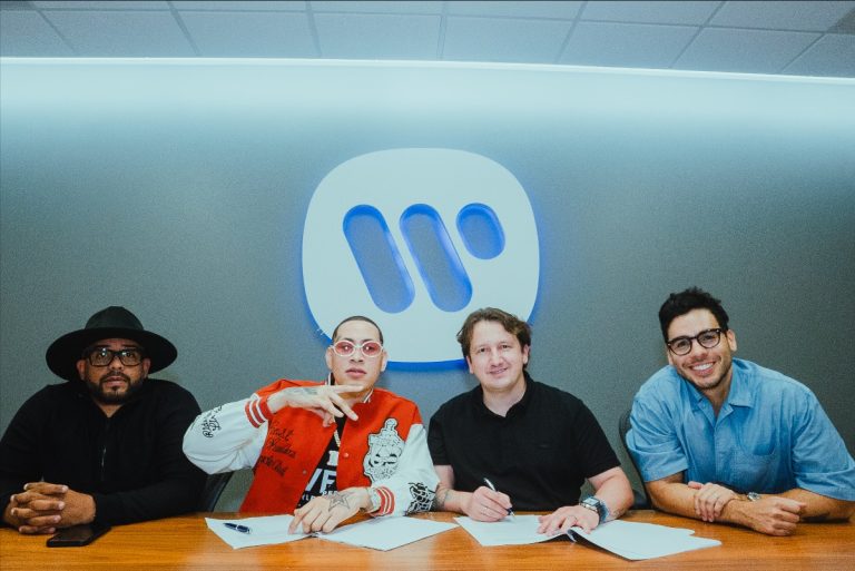 Potencia Lirical Marca un Nuevo Hit con Warner Music Latina y Anuncia Colaboración con Pirlo