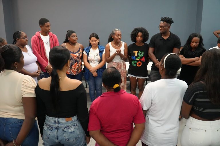 Tejiendo Paz: Un Espacio de Formación del Capítulo Étnico en Tumaco