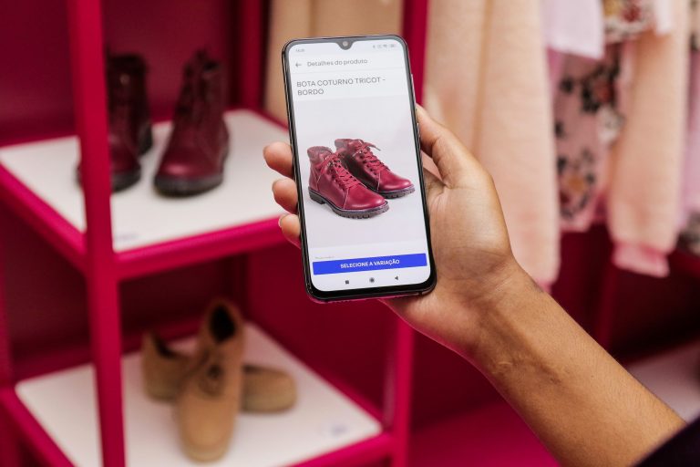 Pasarelas con Live Shopping en Colombiamoda 2024