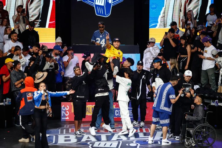 Valles-T es el Campeón Nacional de Red Bull Batalla Colombia 2024