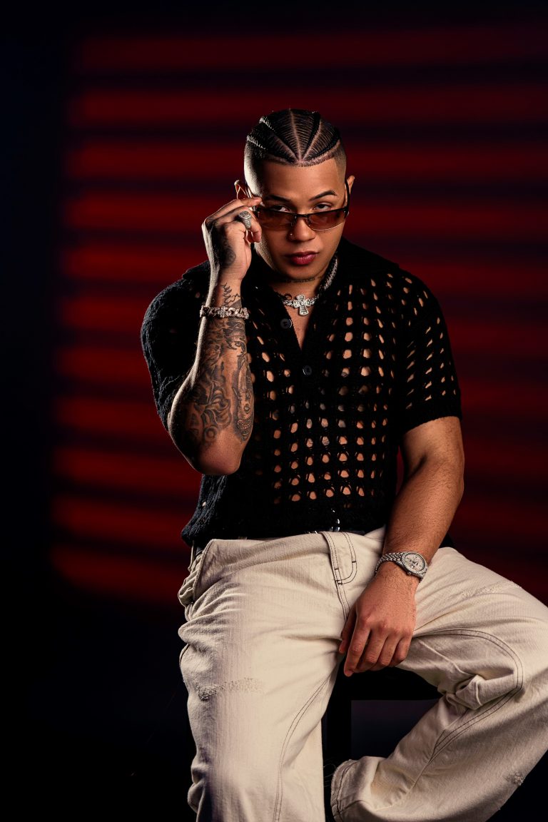 El Éxito de Boza «Orión» con Elena Rose Entra al Top 200 Global de Spotify