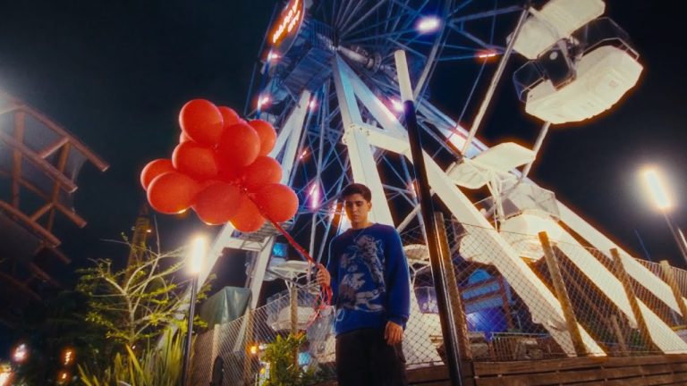 Enzo Presenta «Chao Lola»: Un Himno al Desamor y los Amores Inolvidables
