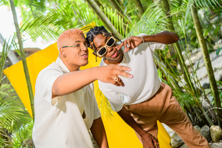 Black Art: el Dúo Samario que Revoluciona el Afrobeat con su Nuevo Sencillo «Me Enamoré»