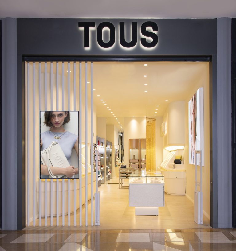 TOUS Reafirma su Apuesta por Colombia en el Centro Comercial Fontanar con su Último Concepto de Tienda