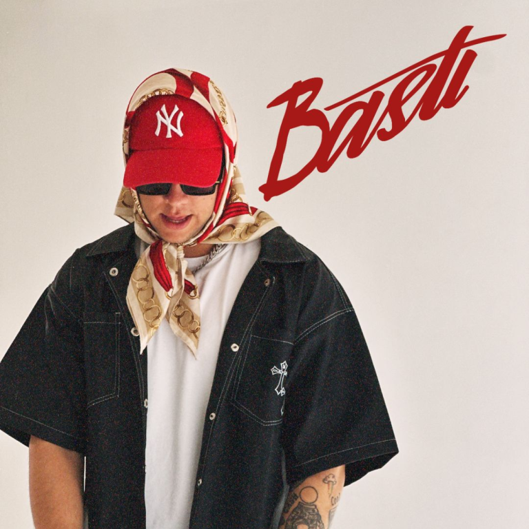 Basti  Presenta  *Only U*