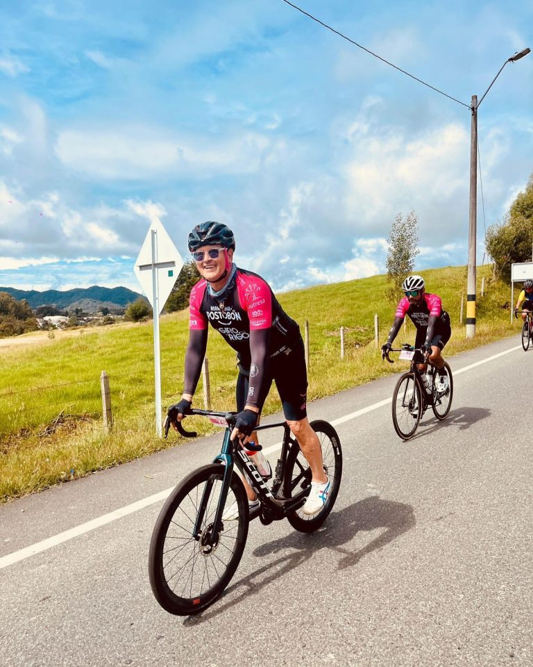 Carlos Vives Puso a Rodar la Bicicleta en «El Giro de Rigo 2024 – Edición La Despedida»