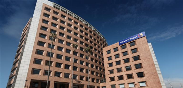 Fiduciaria Bogotá Recibe Certificación como Empresa Familiarmente Responsable y Logra Destacada Calificación en Ambiente Laboral 2024