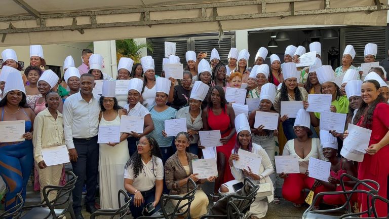 En Buenaventura, 40 Emprendimientos Preservan el Legado Gastronómico del Pacífico Gracias a la Alianza de GdO y su Fundación Promigas con Fundación WWB Colombia y Escuela Taller Buenaventura