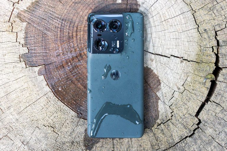 Water Touch: la Solución Para Usar tu Smartphone con las Manos Mojadas