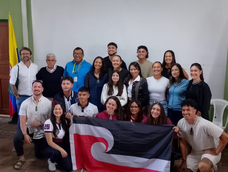 El Colegio Bilingüe José Max León Realizó el “Primer Encuentro Indígena Colombo Neozelandés: por el Intercambio y Legitimización de Saberes”