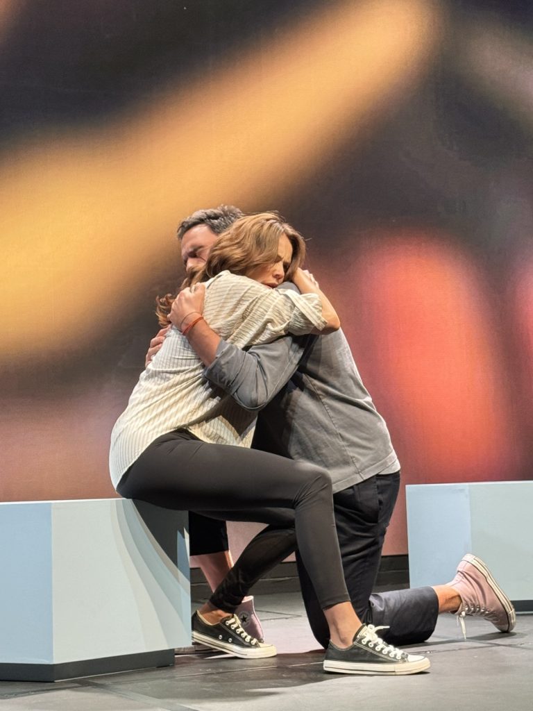 «Respira» una Comedia Ácido-Romántica Sobre el Dilema de Ser Padres en el Siglo XXI