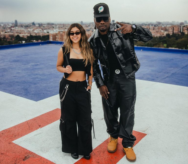 Sofi Lavilla y Donkirap le Cantan al Fin de Semana en su Sencillo ‘Dominguito’