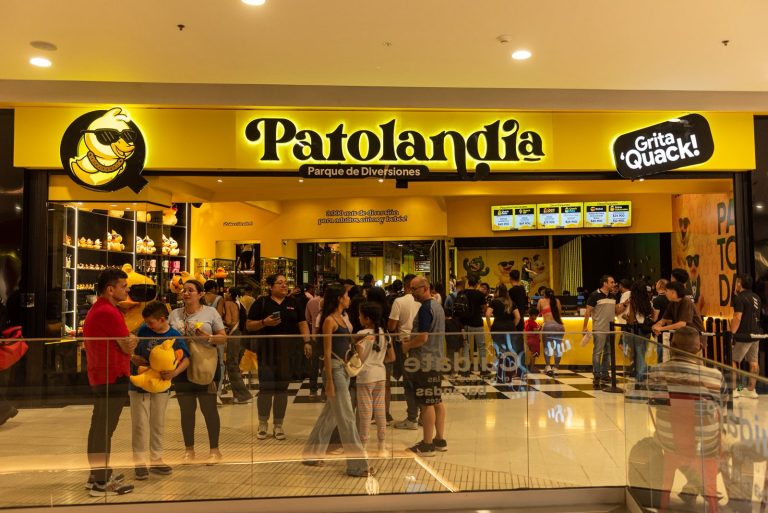 ¡Llega PatoLandia a Cali! El Primer Parque de Diversiones Temático de Patos en Colombia Está en Mallplaza
