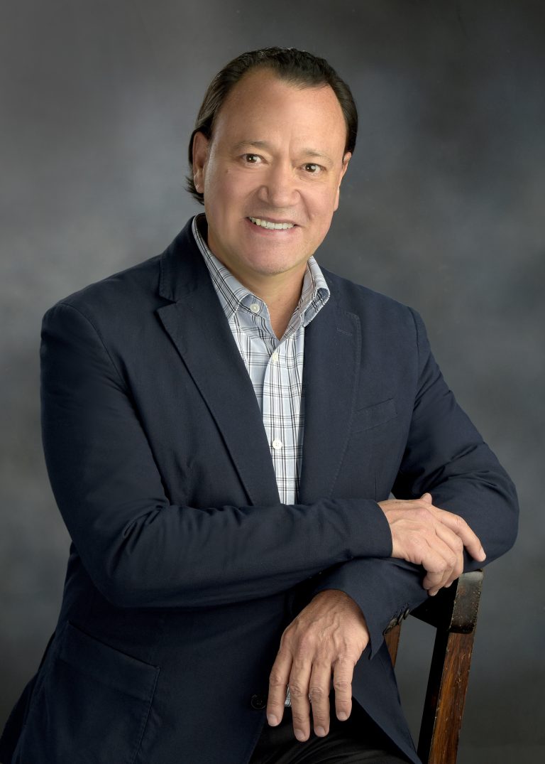 El Primer Latino en Presidir Altopartners es Colombiano: Santiago Solís Liderará una Red de Headhunters en 37 Países