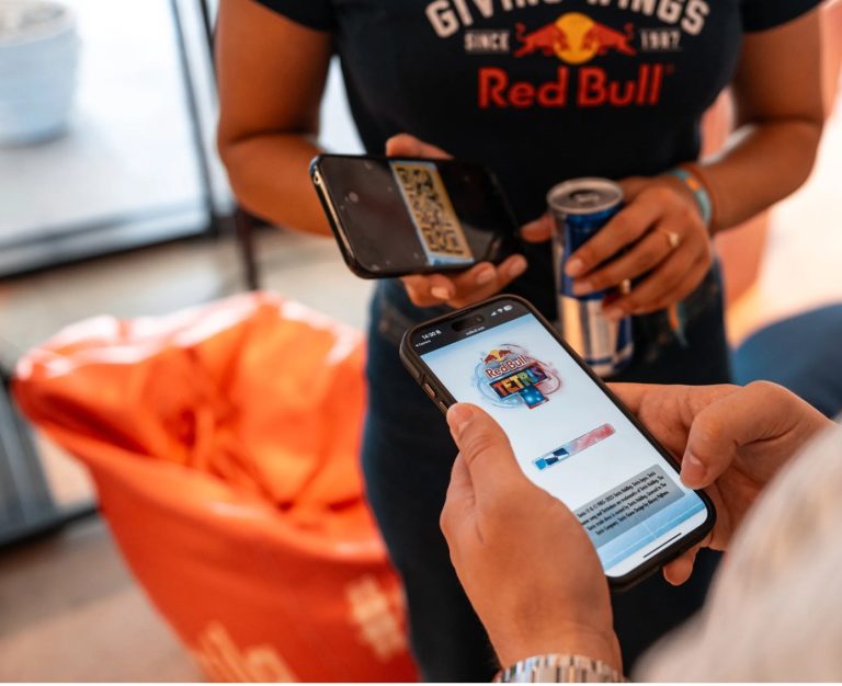 De Teléfono a Dron: Torneo Global, ‘Red Bull Tetris®’ se Eleva al Cielo Para Hacer Historia en los Videojuegos
