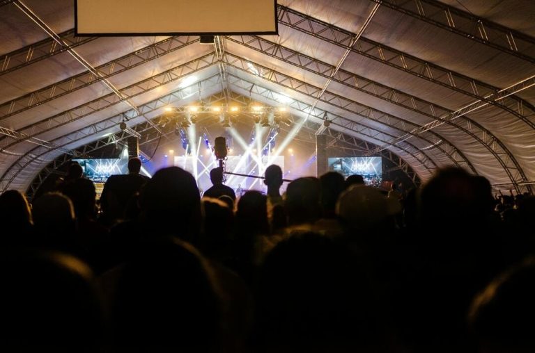 Compensar Cierra el Año con una Agenda Cultural que Combina Tradición, Humor y Nuevas Propuestas Artísticas