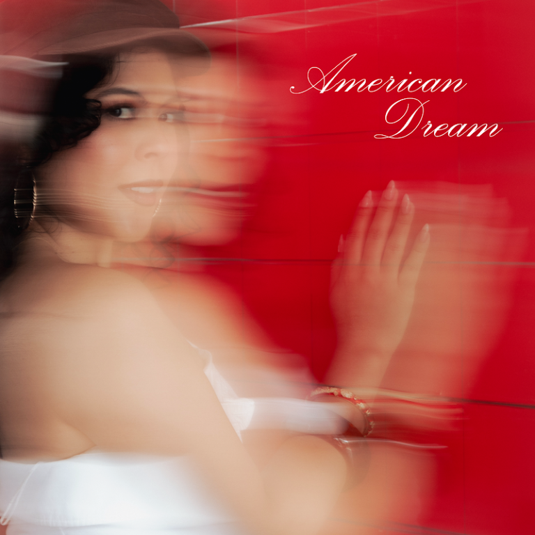 Daniela Gaudete Convierte la Migración en Salsa Pura con “American Dream”