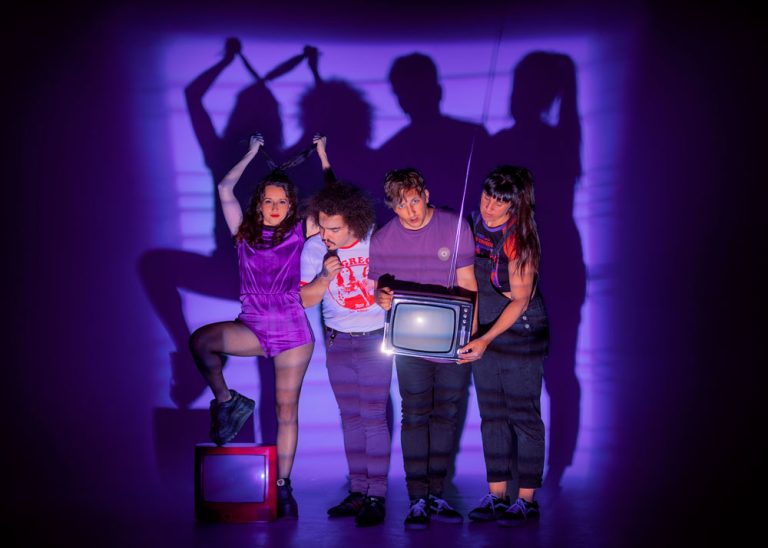 La Agrupación Española Hermana Furia Lanza su Álbum Rumias