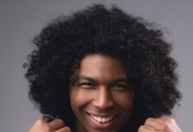 PÍPÉLÓN Presenta “Niño Jesús”, una Salsa Navideña que Reconcilia la Tradición, la Familia y la Esperanza en Diciembre