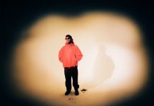 Chet Faker Conquista con «Over You», una Oda Elegante al Desamor