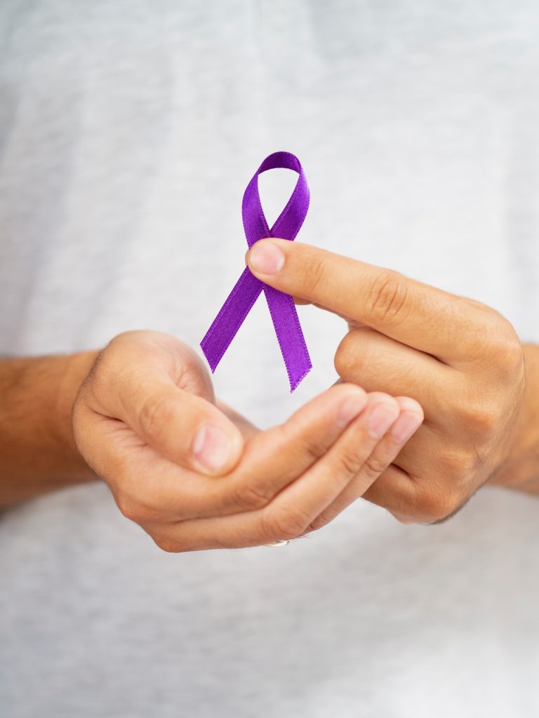 Día Mundial del Cáncer: Colombia Refuerza el Llamado a la Detección Temprana y la Acción Contra el Cáncer de Mama