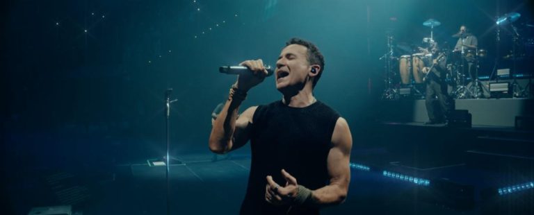 Fonseca Convierte su Éxito “Por Toda la Vida” en una Promesa Eterna Desde el Escenario
