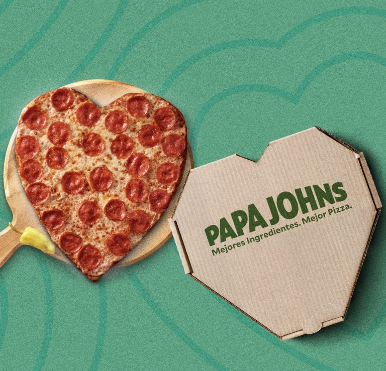 Papa Johns Celebra el Mes de la Pizza y la Temporada de San Valentín con una Pizza en Forma de Corazón