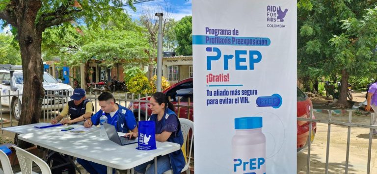 AID FOR AIDS Colombia Mantiene su Respuesta Contra el VIH en 12 Territorios Pese a Reducción de Fondos Internacionales en 2025