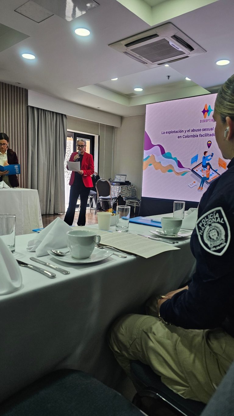 En un Solo Año , 1 de Cada 5 Adolescentes en Colombia Sufrió Abusos y Explotación Sexual Facilitados por la Tecnología, Según Estudio de UNICEF, ECPAT Internacional e Interpol