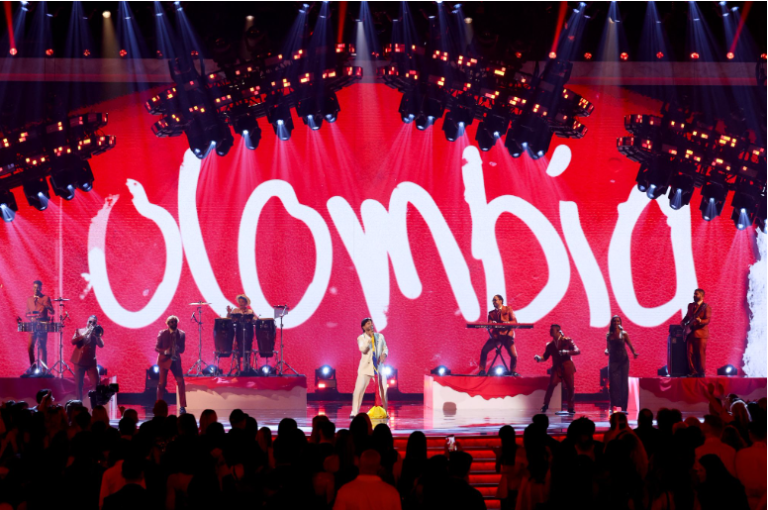 Maluma Lleva la Bandera de Colombia por Nueva York, Las Vegas y Miami en la Gira de Presentación de Loco x Volver