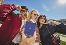 Motorola Razr 70 Ultra y Moto Buds 2 Plus Llegan a Colombia con IA, Máximo Rendimiento y Experiencia Multimedia Premium
