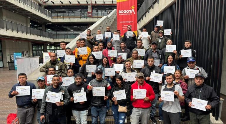 Repartidores de Bogotá se Suman Como Multiplicadores de Cultura Ciudadana Para Transformar Comportamientos Viales