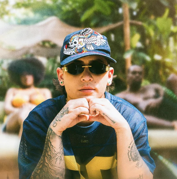 Jhay P, una de las Promesas más Destacadas de la Nueva Generación Urbana Colombiana, Presenta su Nuevo Sencillo “Fue Culpa Suya”