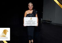 Alejandra Torres Recibe el Premio Gladiadores En El Extranjero 2026