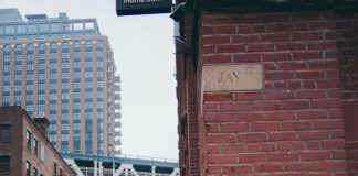 Jhay P, el Artista Paisa Estrena su Nuevo Sencillo “¿Cuándo?”